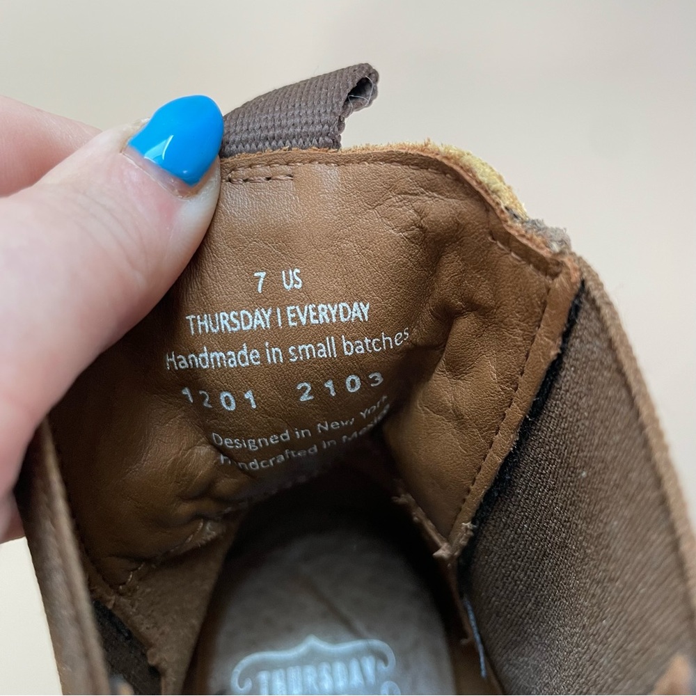 Thursday Boot Company Women's Tan Chelsea Lug Boots - Picture 9 of 10